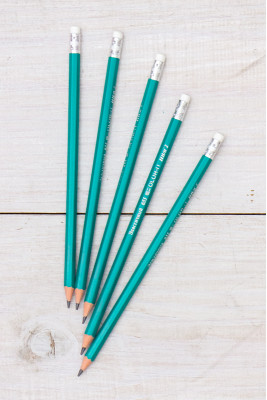 Олівець простий з ластиком