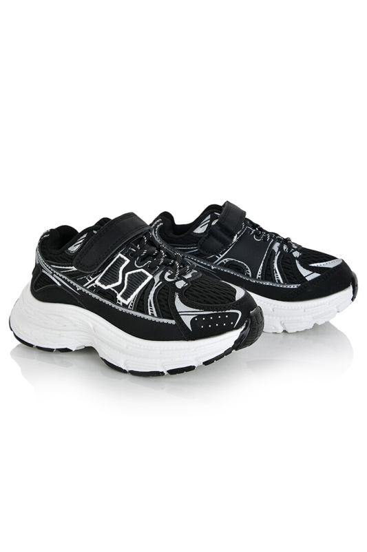 Кросівки дитячі