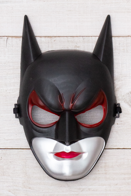 Маска Бетмен